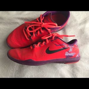 Well loved pair of Nike runners